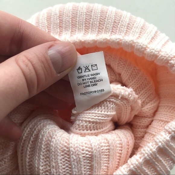 Adidas Blush Pink Ribbed Beanie Hat One Size - Picture 8 of 8